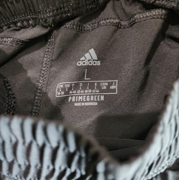 Adidas Women's Pacer 3 Woven Shorts - Picture 3 of 4